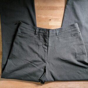 H&M Dress Pants Stretch - Green - EUC if worn at all - Small - European 36